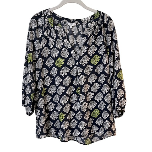 Crown &‎ Ivy Elephant Print Blouse V-Neck 3/4 Sleeve Top Bohemian - Picture 1 of 11